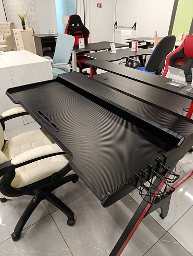 Компьютерный стол Gans black из шоурума 2